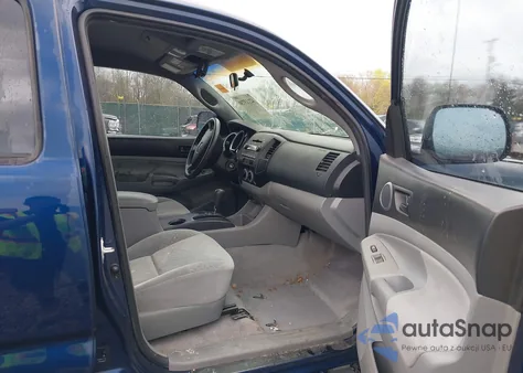 2008 Toyota Tacoma Base V6 z USA, uszkodzony, nr VIN 5TELU42N28Z547400